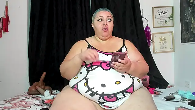 MANDY-BBW webcam