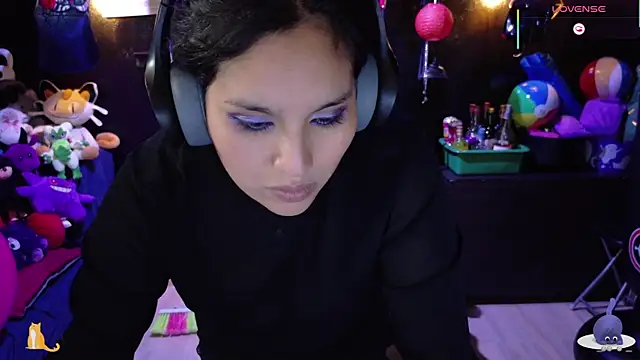 kureiji_hentaii webcam