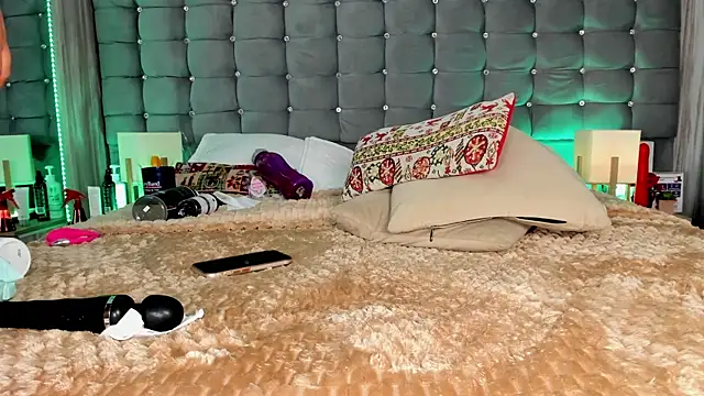 Poacahontasfg webcam