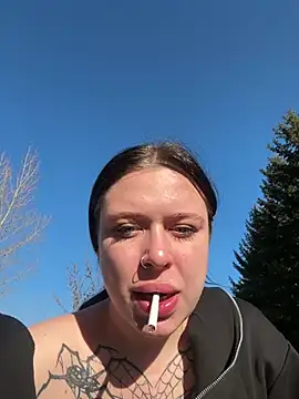 AlishaOfThorns webcam