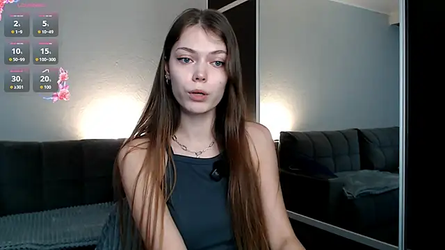 Alice_neon webcam