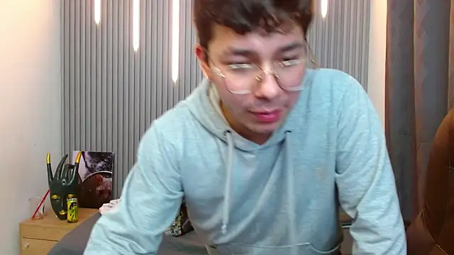 Julian_Smith21 webcam