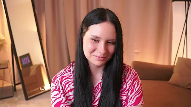 DeloresSaberi webcam