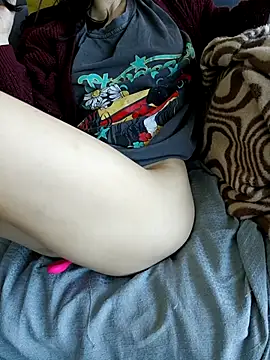 Ceren789 Stripchat cam model