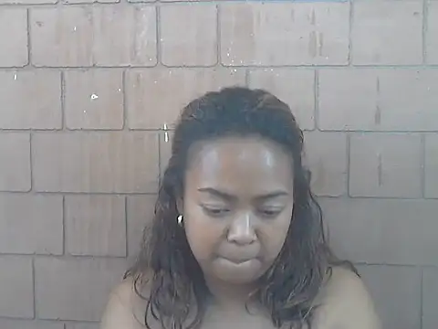 milkboobsgirl webcam