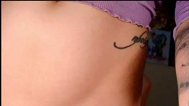 GoodWitch_'s Stripchat show and profile