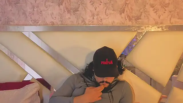 Benny_and_Mark webcam