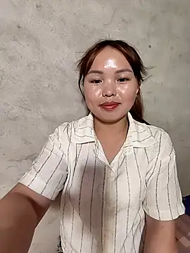 mina_xyx - Mina_xYx's free webcam - UK Sex Cams