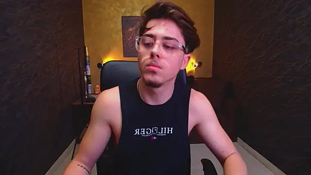 bodhihayes - BodhiHayes's free webcam - UK Sex Cams