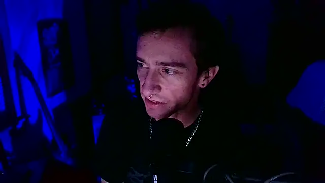 LEVIATHANX666 webcam