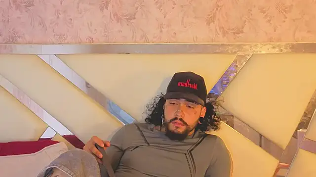 Benny_and_Mark live sex cam