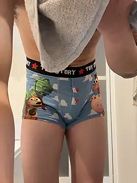 kuma0908 - Kuma0908's free webcam - UK Sex Cams