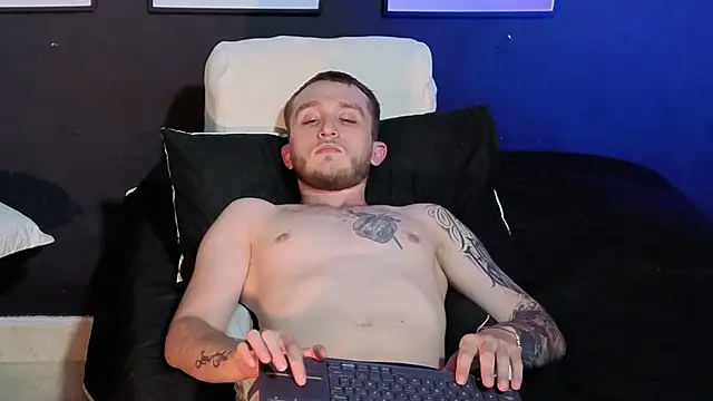 dylanwhite23_ - Dylanwhite23_'s free webcam - UK Sex Cams