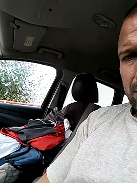 juandi21cm (Ask my age) - Corrida -cum-milk