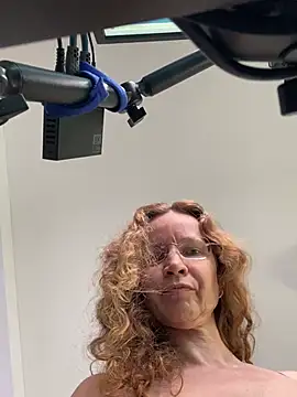 AnnikaRose Stripchat cam model