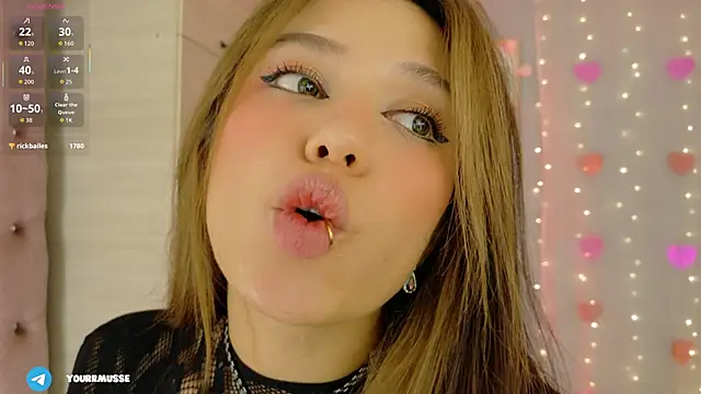 Yourrmuse_ Stripchat cam model