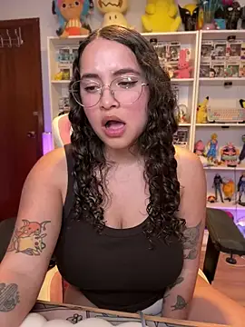 Sweet_sully__ Stripchat cam model