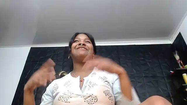 hanna_fox_69 - Hanna_Fox_69's free webcam - UK Sex Cams