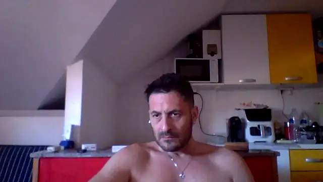 colosone (M mature) - #brunettes #cam2cam #cheap-privates #ejaculation #flashing #hd #italian #mature #medium #small-audience #straight #white