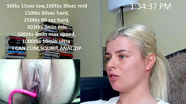 queenofthenighttt webcam