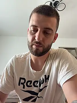 Pablo_Hornyguy95 webcam