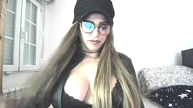 CristalDivine webcam