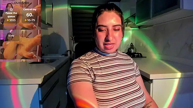 alice_coopperx webcam