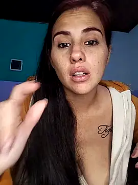 kariciasecreta webcam