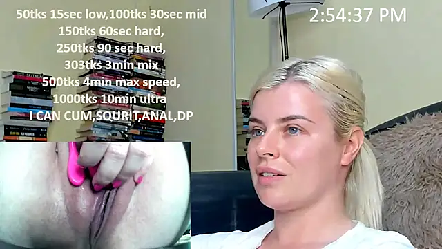 queenofthenighttt webcam