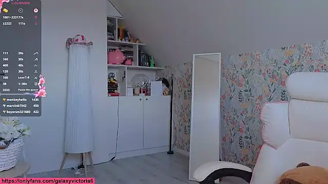 brilliantvictoria webcam