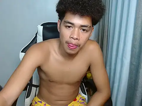 Preview of curlyasian_njxx