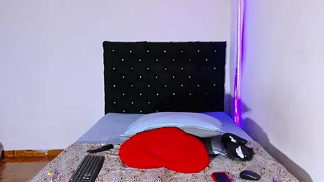 valen_colombian69 webcam