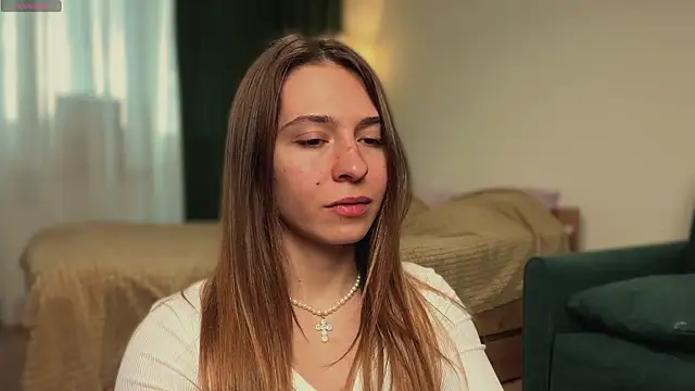LovelyKatea webcam