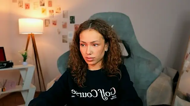 nexorine - Nexorine's free webcam - UK Sex Cams