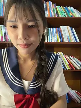 美女Fire-18在线直播