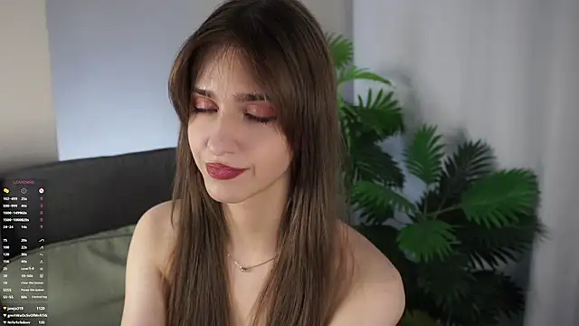 ClarineCasebolt live sex cam