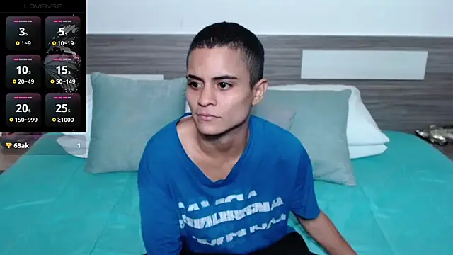 Liiamthompson webcam