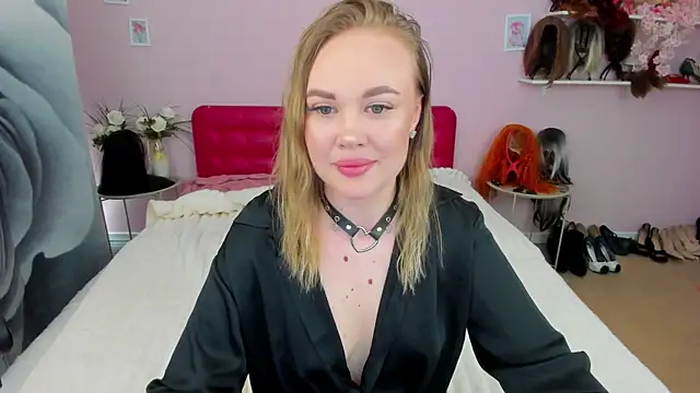 HannahWillow webcam