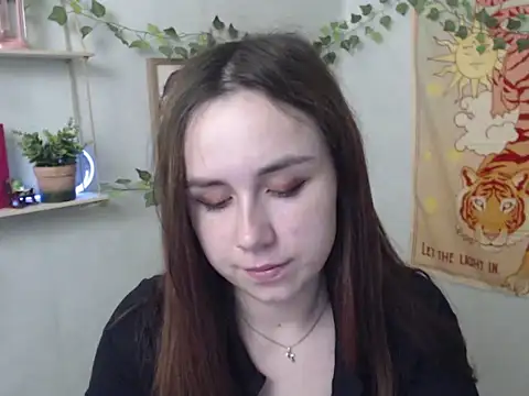 veryveryveryshy_ - VeryVeryVeryShy_'s free webcam - UK Sex Cams