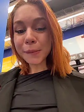 RosieSecret live sex cam