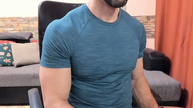 HotHunkTrainer webcam