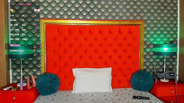 VallerieJones webcam