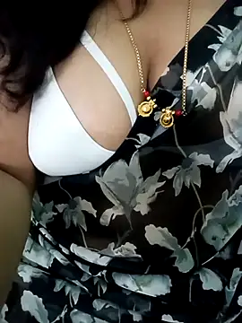 Webcam Model (your-sameera)  is live.Free join now!