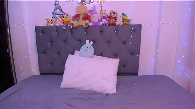 violeta_blaze1 webcam