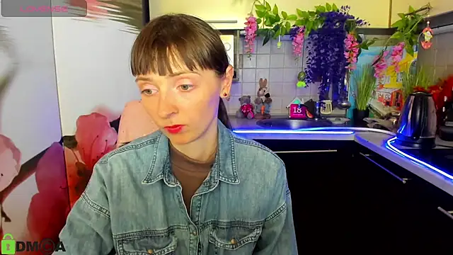 TayanaJons live sex cam