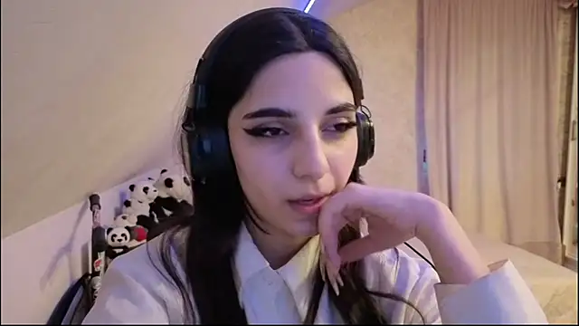 Blissmissataeses webcam