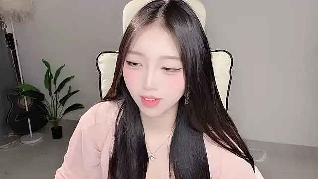 美女Yukiy8877在线直播