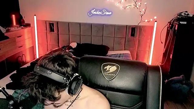 JordanShow webcam
