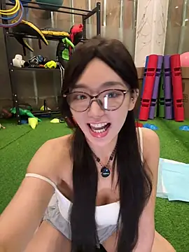 美女jiajia_L在线直播