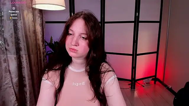 random webcam chat Elisabeth Binder